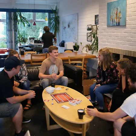 بيت شباب شباب بيرغن مونتانا *