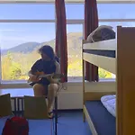 Montana Hostel *